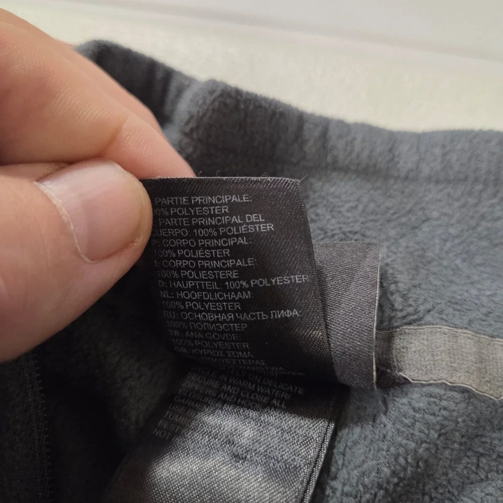 The North Face Mens Gray 1/4 Zip Fleece Pullover Sweater Large Logo